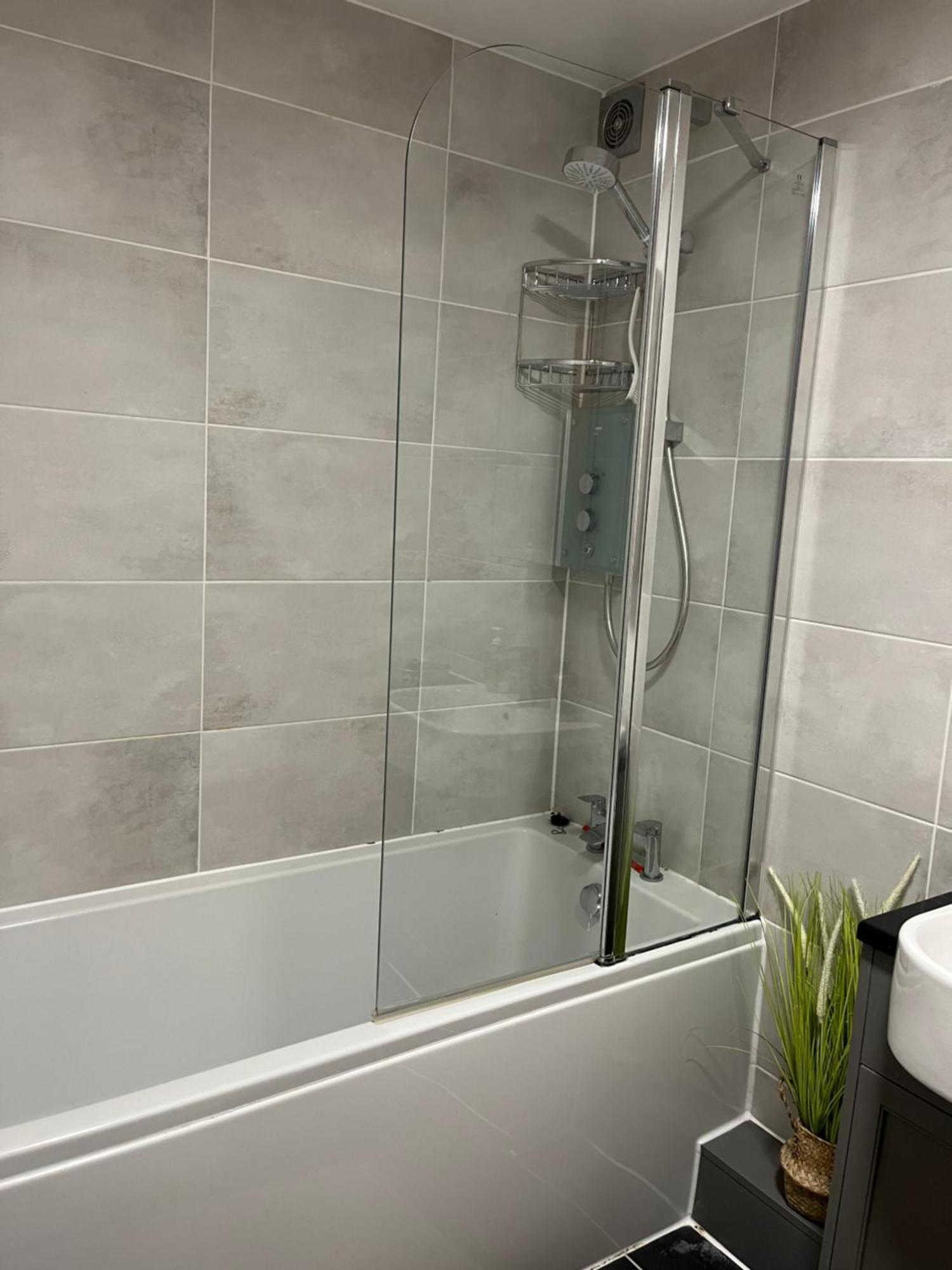 Comfortable Two Bedroom Modern Apartment Лондон Екстер'єр фото